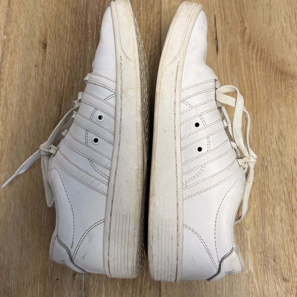 K-Swiss White Leather Sneakers Women’s 7 Classic Court Lace Up Shoes - Picture 8 of 10